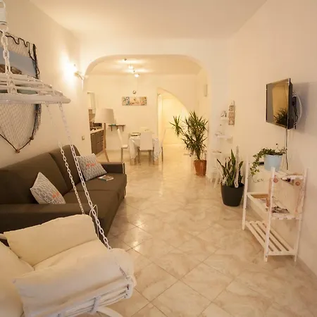 Holiday home Lanterna Bianca